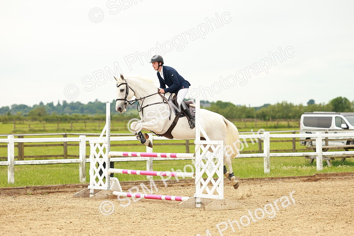 SBM_001844 - Class 3 - Senior Discovery - 1.00m