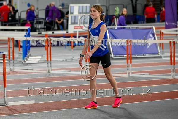 CombiMast25-913819 - Field Female