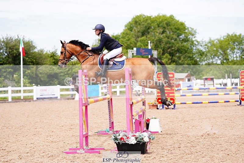 240629A-125228-05477 - Cls 18 Newcomers and 1m Open