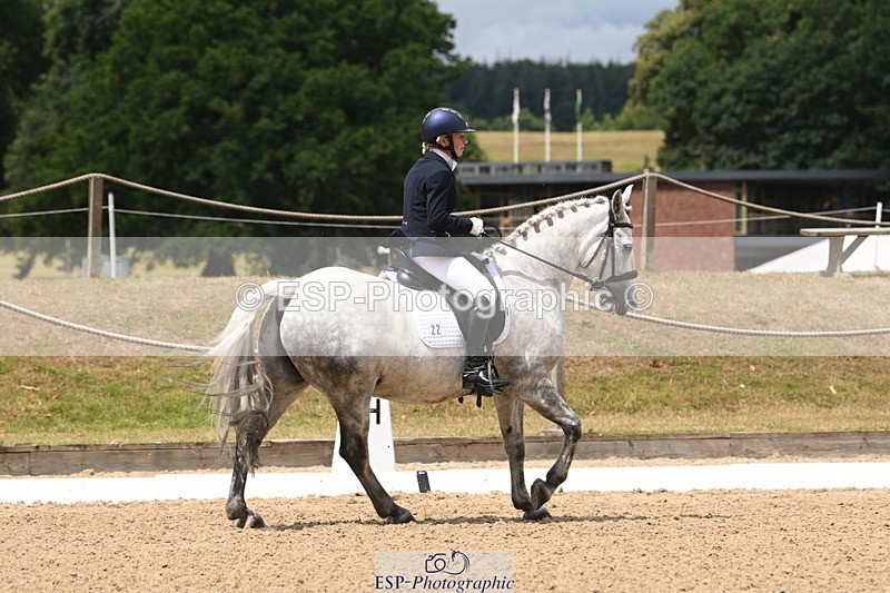 250720A-123157-10337 - 022-Vanessa.Capps-Catch.the.Moment