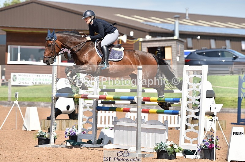 230810A-113810-00912 - Cls 9 Foxhunter