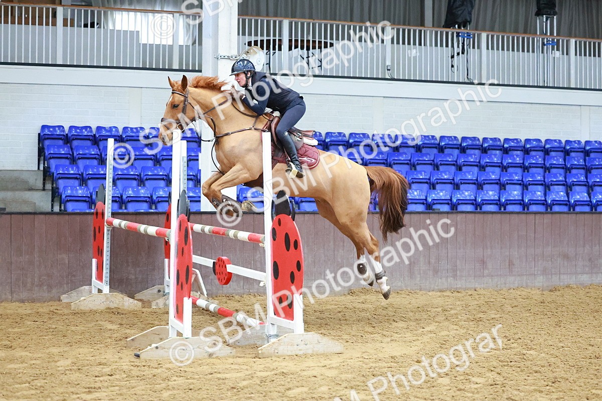 SBM_001396 - Class 4 - Senior Newcomers - 1.10m