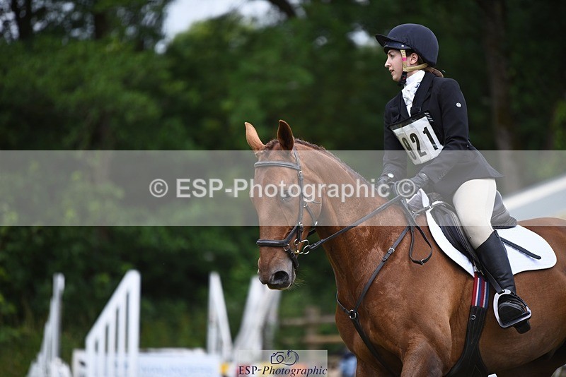 240630-120041-00596 - 921-Zoe_Richardson-Moonlight_Mayhem