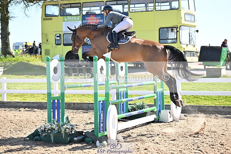 240420A-102322-10293 - Cls 19, 1 Star Silver Tour 1.20m