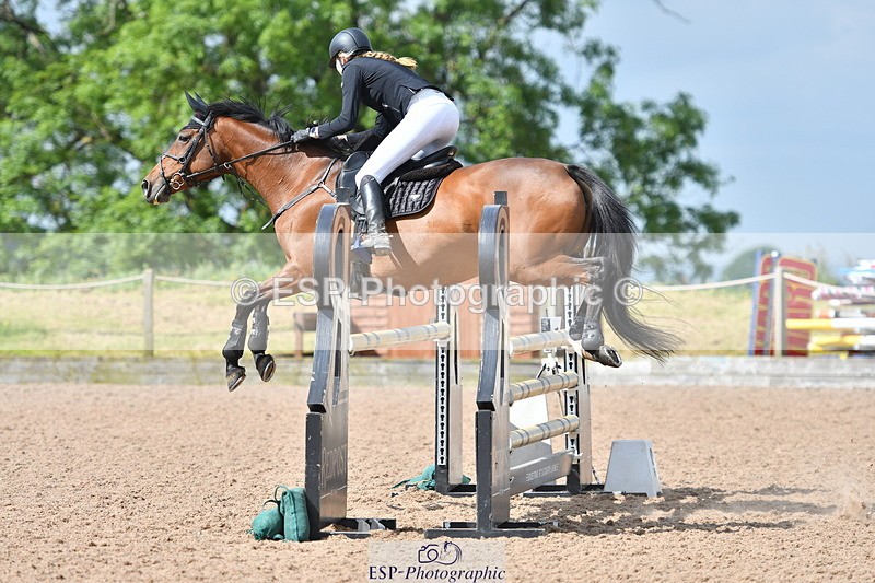 240609A-100419-03673 - Cls 16 Snr Discovery and 1m Open