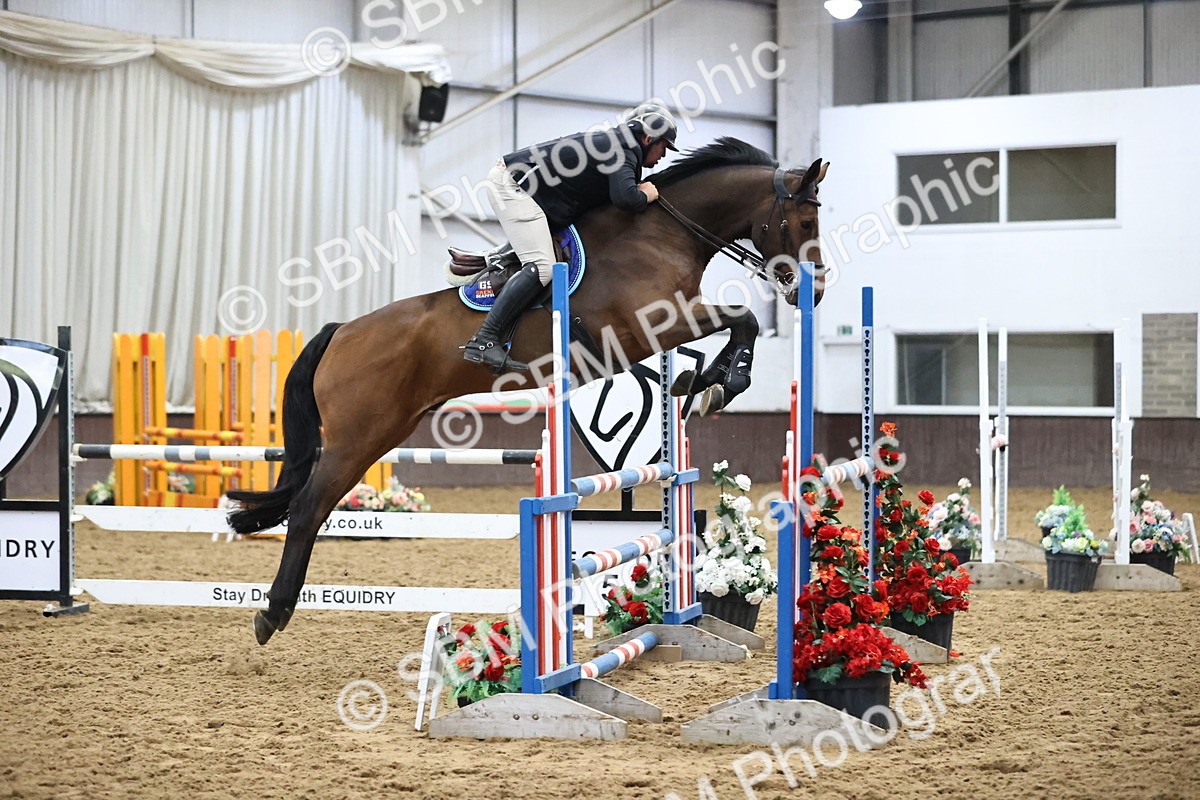 SBM_007669 - Class 19 - Senior Newcomers 1.10m