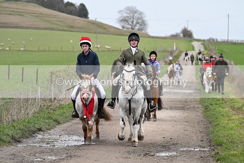 WJ7_1300 - Walk Home