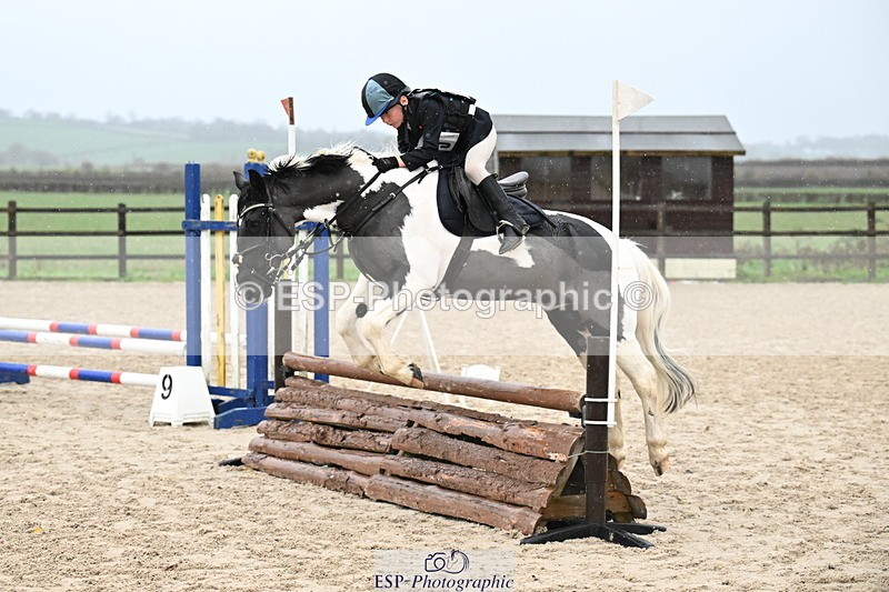 251109A-145230-01256 - Cls 07 60-65cm AE