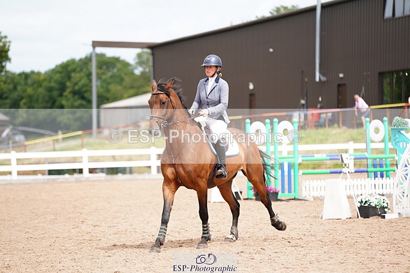 240804A-124432-10896 - Cls 51 1.05m Amateur Qualifier