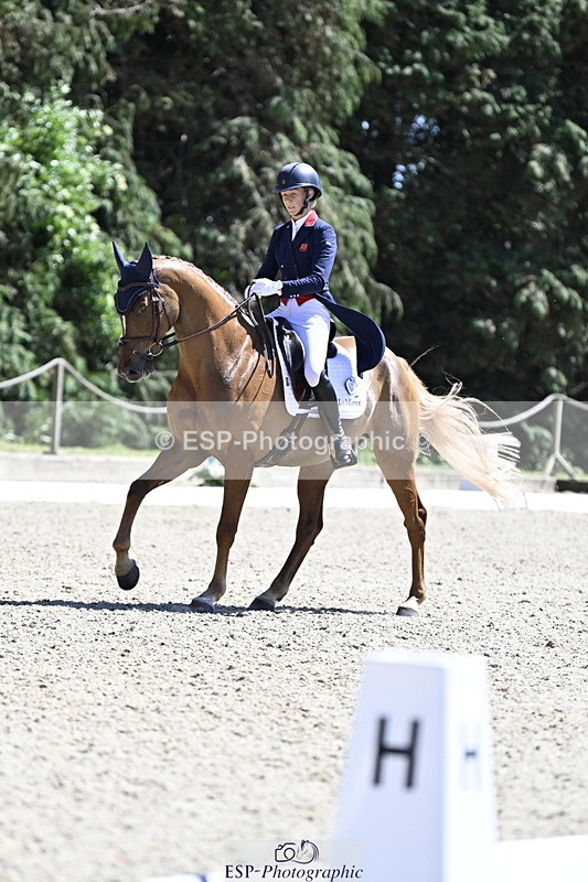 250522A-143703-04424 - D-412-Yasmin.Ingham-GOLIATH.DU.LOIR