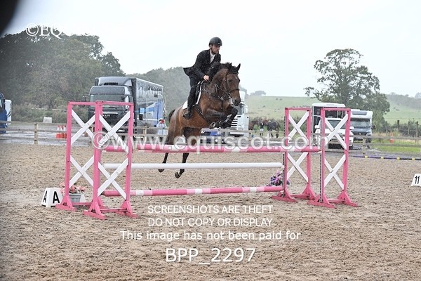 BPP_2297 - CLASS 4  FRI Senior Newcomers/ 1.10m Open