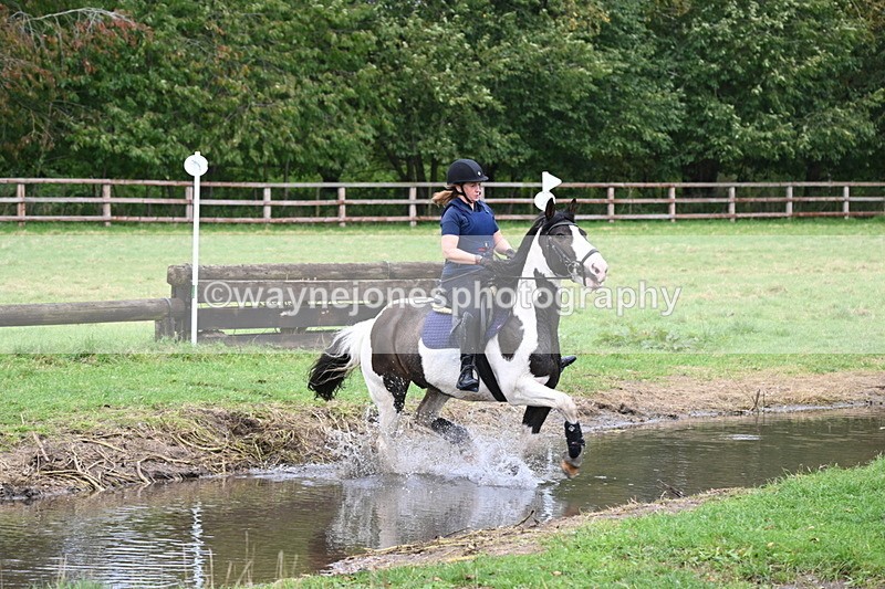 WJ6_2904 - Time at Photographer 11:01 to 11:20