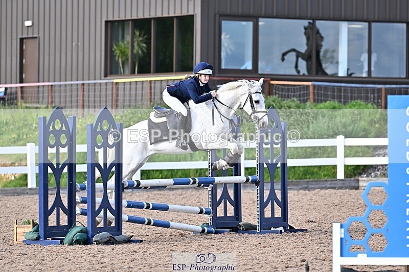 260512-183024-00588 - 90cm Classes