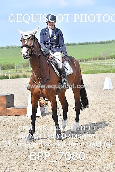BPP_7080 - CLASS 5 FRI Veterans Show Jumping