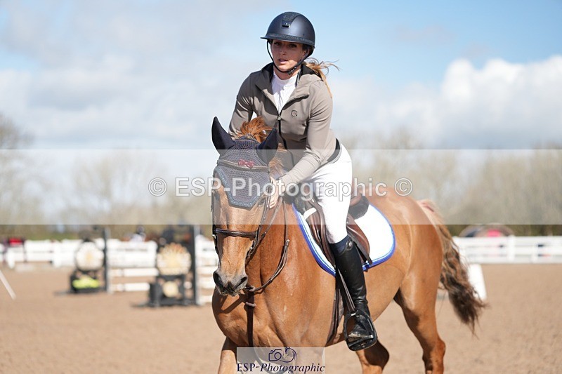 250329-100649-03549 - Cls 20 British Novice and 90cm