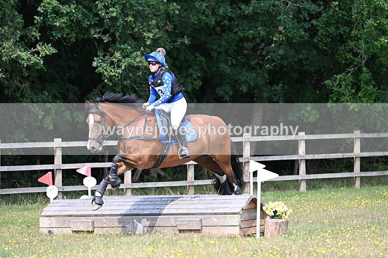 WJ7_1757 - XC Time 11:54 to 12:03