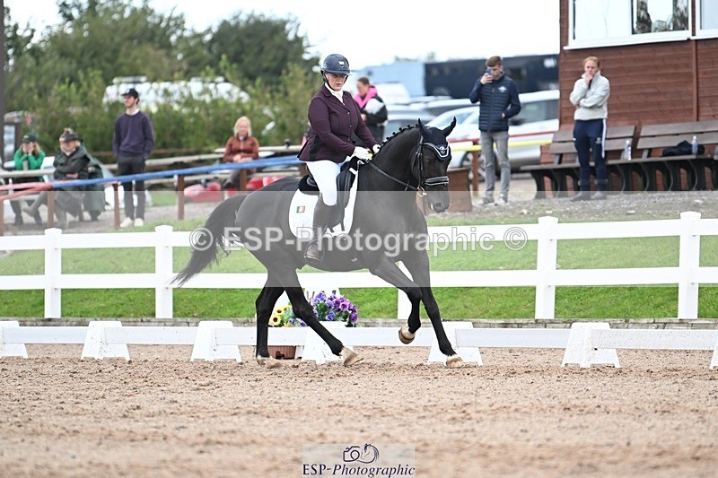 250907-140200-10224 - 064-Katie.MulvihillBilly.Romeo