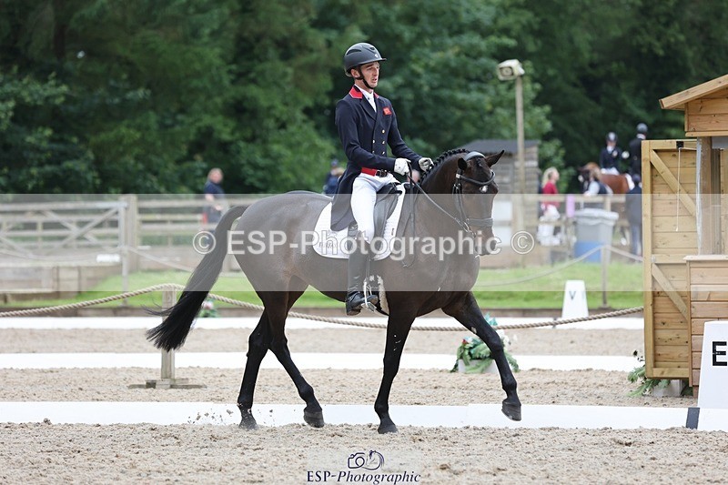 240523-173703-06186 - 325-MIDNIGHT_ENDEAVOUR-Tom_Jackson