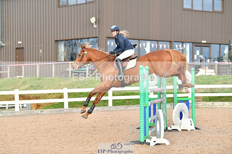 240124A-152815-00951 - Cls 6 National 1.30m & 1.40m