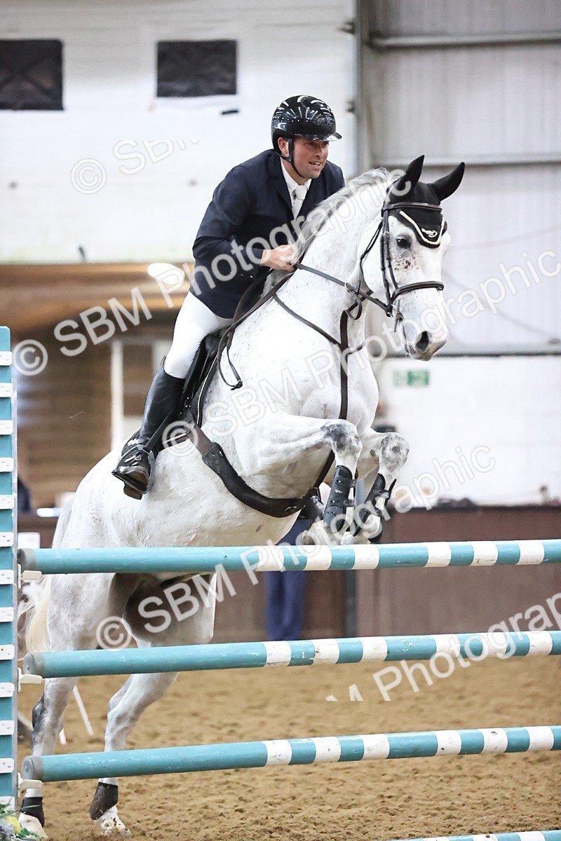 SBM_003919 - Class 12 - Senior Foxhunter 1.20m