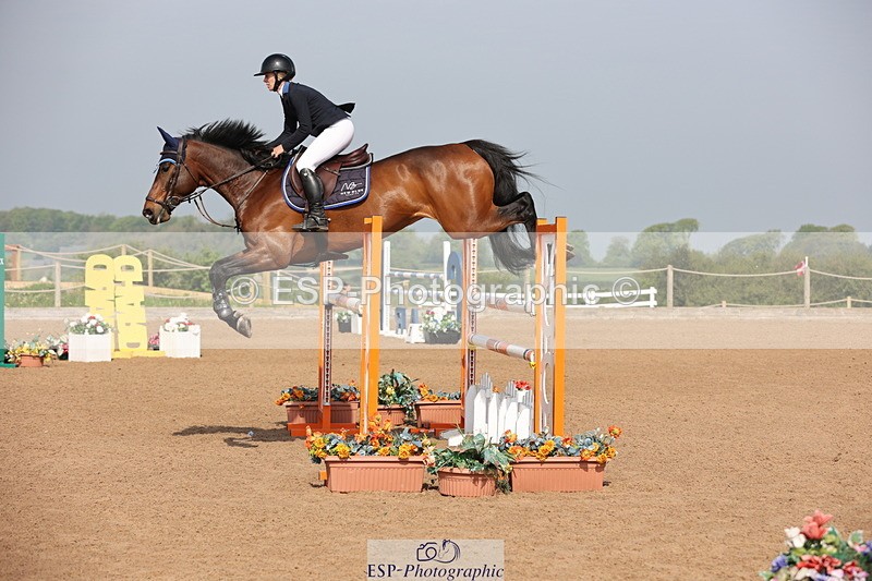 240511A-093930-11177 - Cls 32 Foxhunter