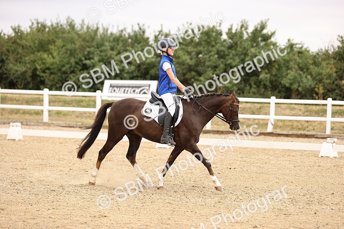 SBM_006397 - Intro 3 - 9.46-10.46