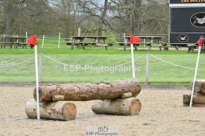 240411-120039-01169 - Group 4 XC