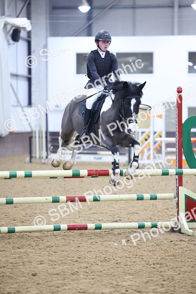 SBM_003276 - Class 11 - Blue Chip Pony Newcomers - 1.00m Open