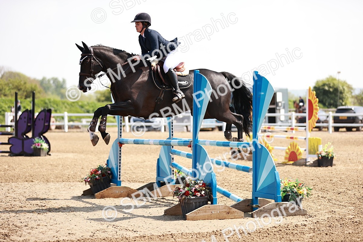  - Class 23 - Senior 1.05m