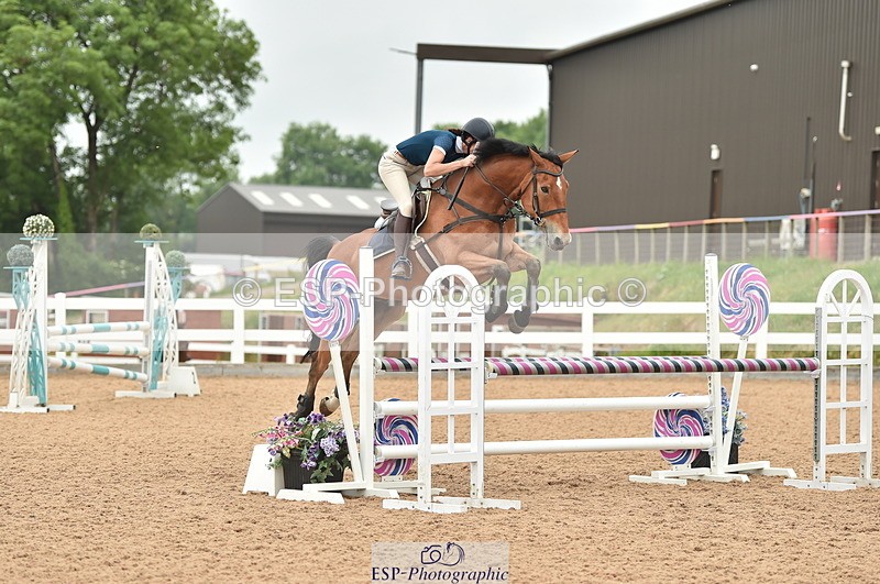 230611A-114606-04844 - Cls 33 95cm Amateur Qualifier