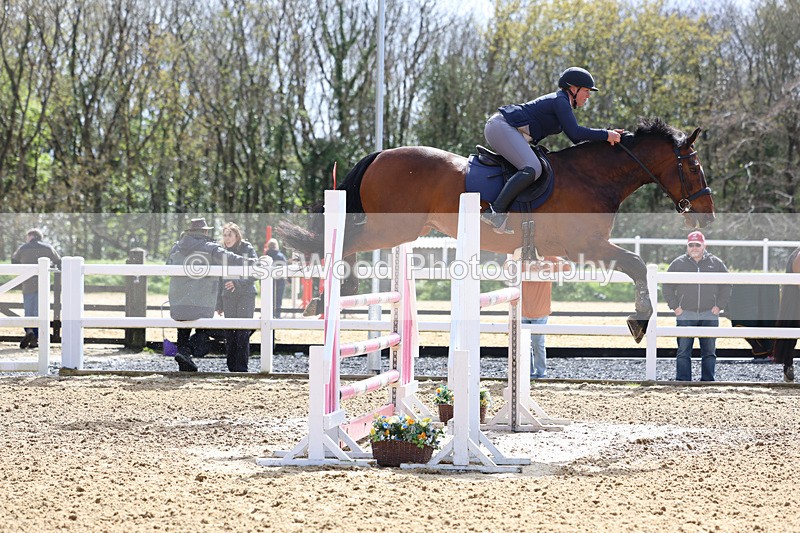 3E7A2205 - Class 8: Senior Foxhunter/1.20 open