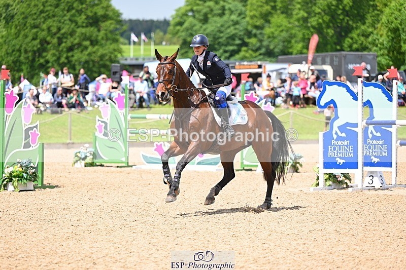 240526-122513-21356 - 116-KEEP_HAPPY-Anna_Price