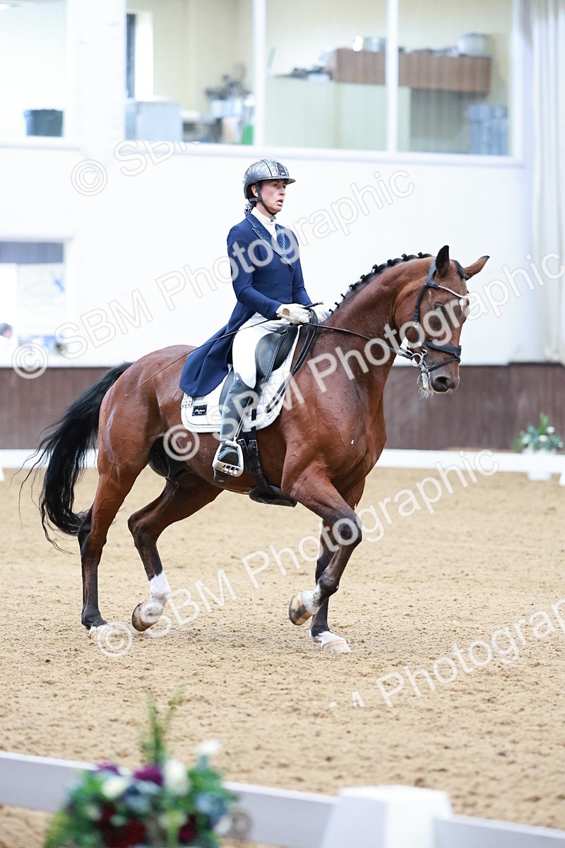 SBM_016416 - Class 5 - FEI INT II - 17.24-18.20