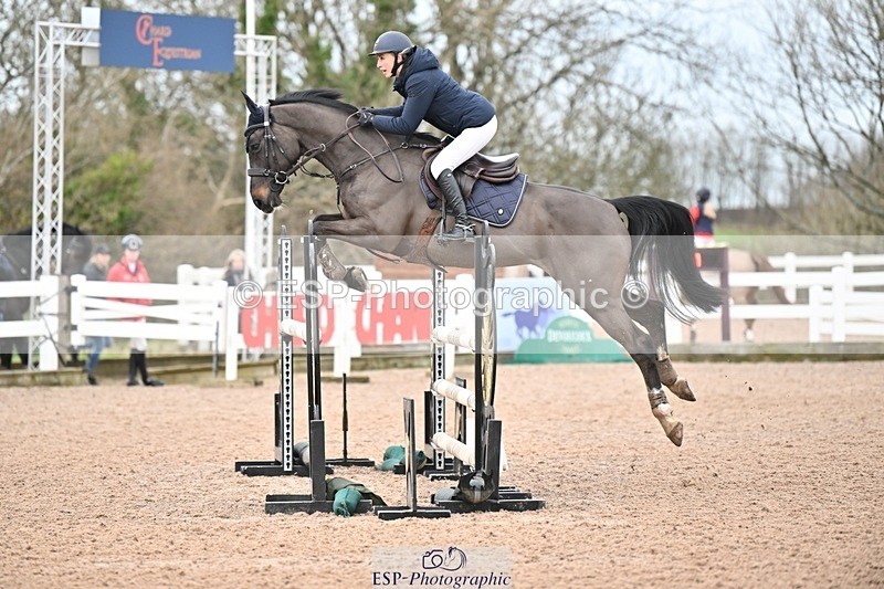 241206-123820-00773 - Cls 5 Newcomers and 1.10m Open