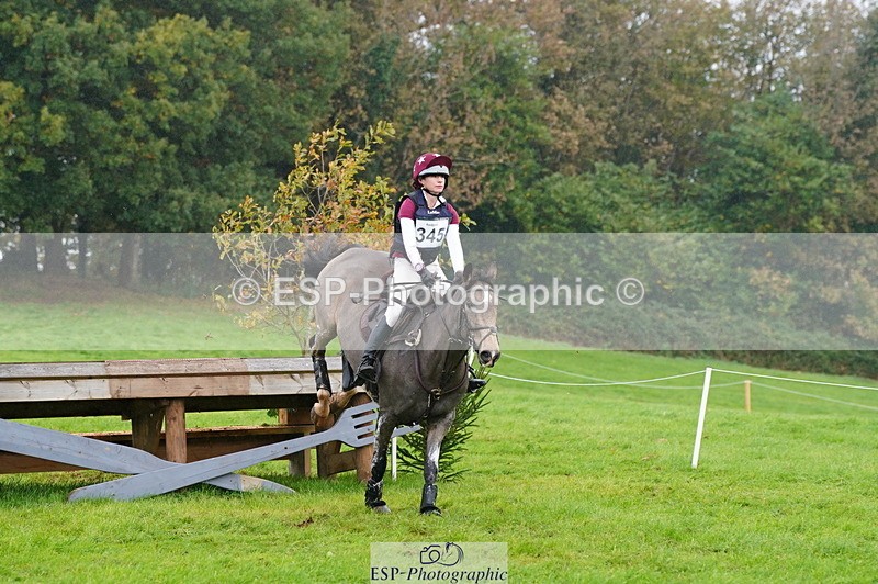 251025A-101902-17055 - D-345-Neve.Webber