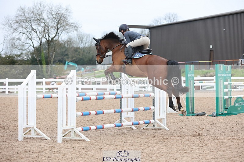 241101A-103738-01117 - FRI Cls 4 Snr 1.05m