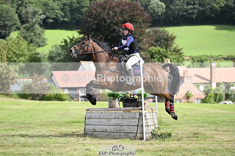 240825X-103946-31392 - 70cm XC 10.00 to 11.00