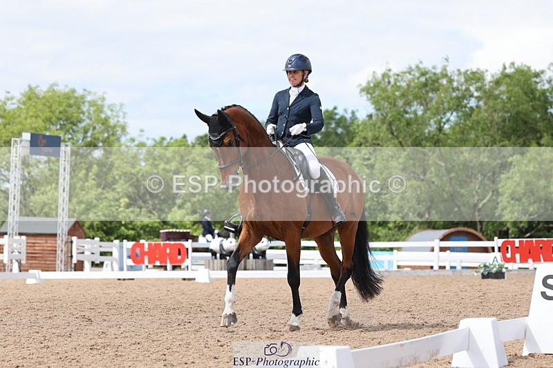 240622A-152026-14216 - Cls 33 BD Medium 73