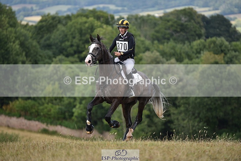 250802A-175850-09109 - H-370-Tom.Rowland-STRACOMER.CANDY.TOWN