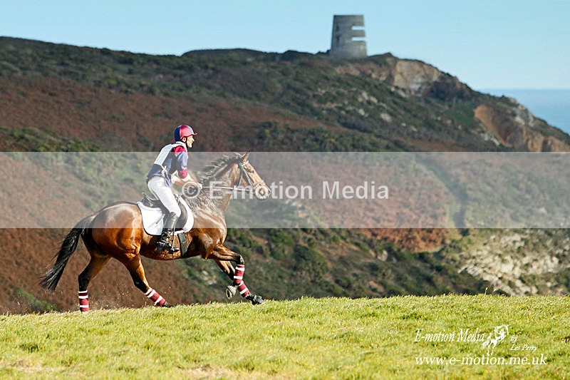 GRXC 171010-448a - Equestrian