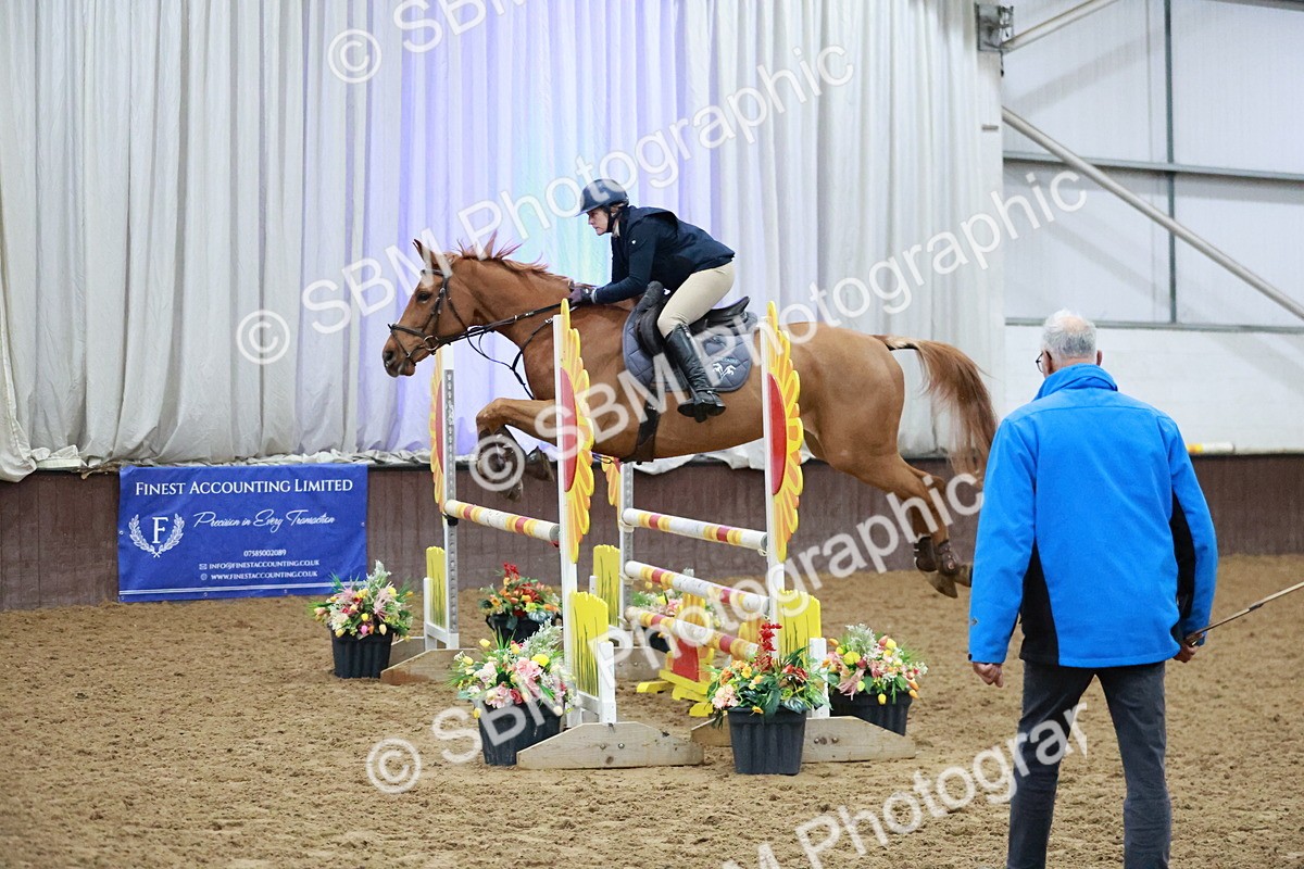 SBM_004655 - Class 17 - Senior Newcomers - 1.10m