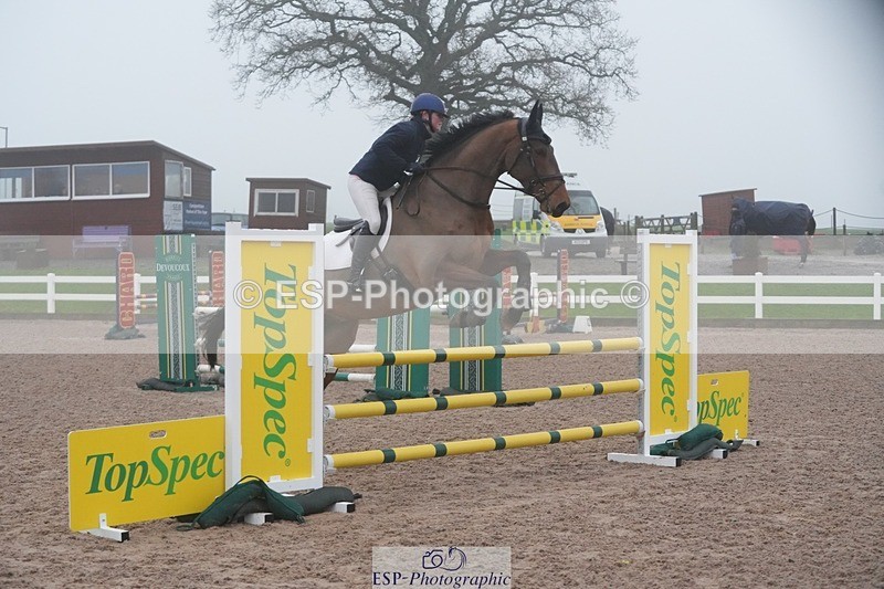 251207-094621-01515 - Cls 16 Blue Chip Winter Qualifier and 90cm
