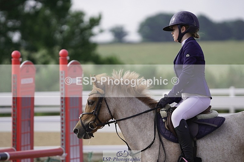 230624A-090204-00654 - Cls 20 Pony Intro 70cm