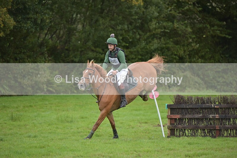 RAY_0697 - Class 6: 90cm +: Double of Brushes