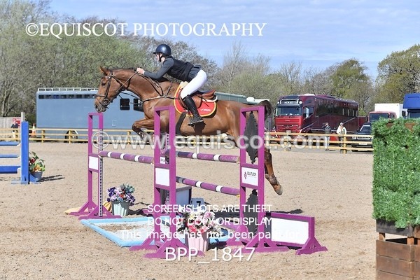 BPP_1847 - CLASS 19 SUN Senior Foxhunter/ 1.20m Open