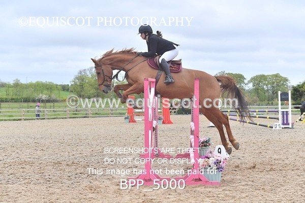 BPP_5000 - CLASS 24 SUN Senior BritiNovice/ 90cm Open