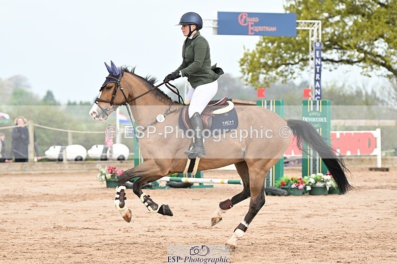 250425-095452-08042 - Cls 2 - 2 Star Small Tour