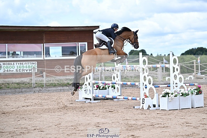 250731-140145-01026 - Cls 04 7Yr Old Jump Off