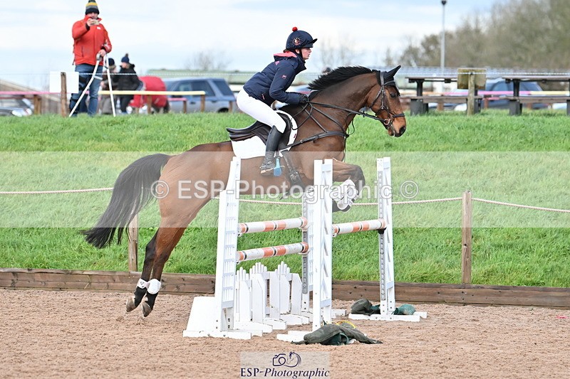 231203A-124138-01201 - Cls 20+21 Club and Schools 1m