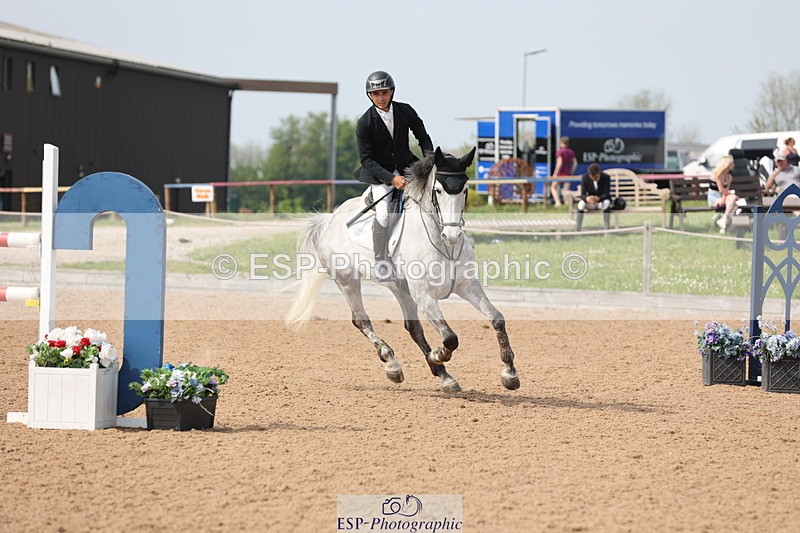 240511A-155129-14838 - Cls 36 National 1.30m Open